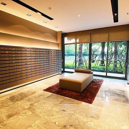 Ideo Mobi Eastgate Bangna By Winnie Bangkok Exterior foto
